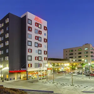 *** Hotel Hilton Garden México