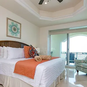 Apartahotel The Landmark Of